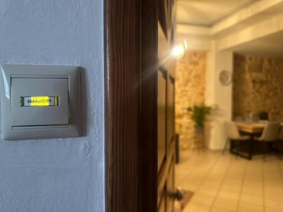Seamplicity Cozy Apartment Heraclión Exterior foto